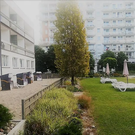 San Medical Resort *